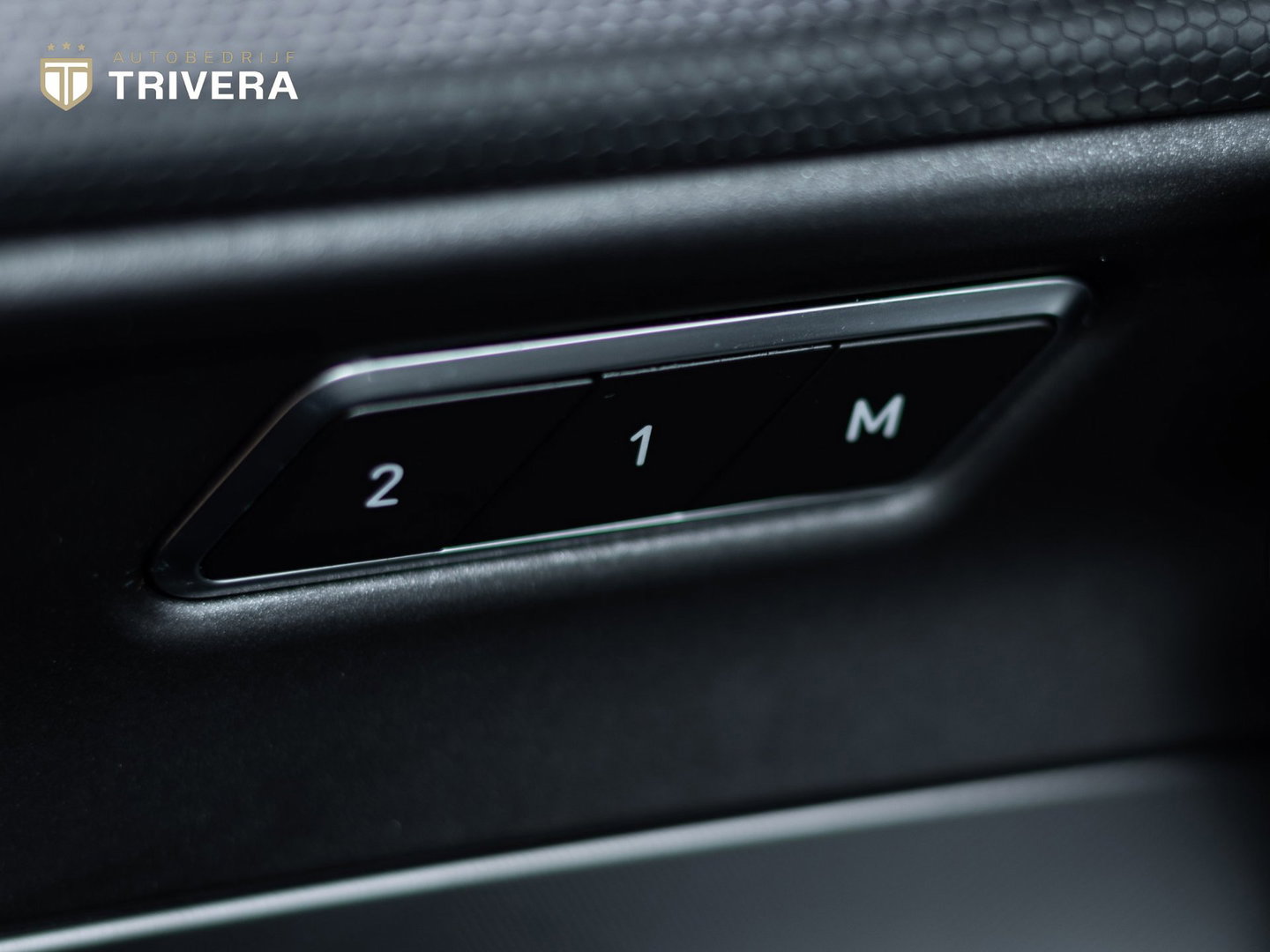 Lynk & Co 01 Lynk & Co 01 1.5 l SoH 96% l 360°camera l PANO l INFINITY Sound l Zwrt Hemel l 1ste eig. l BTW Auto l CARPLAY