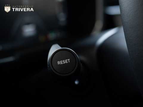 Lynk & Co 01 Lynk & Co 01 1.5 l SoH 96% l 360°camera l PANO l INFINITY Sound l Zwrt Hemel l 1ste eig. l BTW Auto l CARPLAY