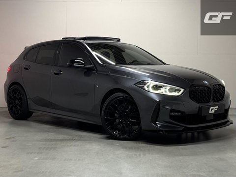 BMW 1 Serie 118i M-Sport Pano H/K Leer Sfeer Carplay NAP