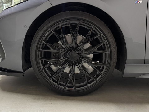 BMW 1 Serie 118i M-Sport Pano H/K Leer Sfeer Carplay NAP