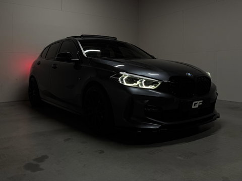 BMW 1 Serie 118i M-Sport Pano H/K Leer Sfeer Carplay NAP