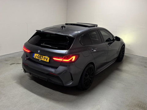 BMW 1 Serie 118i M-Sport Pano H/K Leer Sfeer Carplay NAP