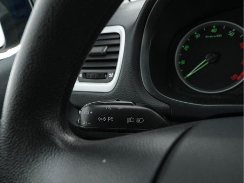 Škoda Fabia 1.4-16V Ambiente *AIRCO | CRUISE | PDC | COMFORT-SEATS | 15''ALU | TOWBAR*