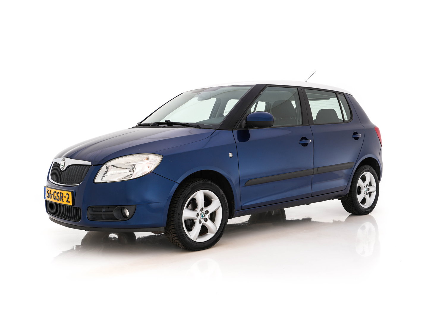 Škoda Fabia 1.4-16V Ambiente *AIRCO | CRUISE | PDC | COMFORT-SEATS | 15''ALU | TOWBAR*