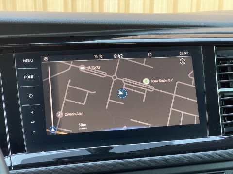 Volkswagen Transporter 2.0 TDI L2H1 30 DC | Marge! | BPM Vrij | Bulli | Bear Lock | Apple Carplay | Cruise Control Adaptief | Voorruit Verwarming | Achteruitrij Camera |
