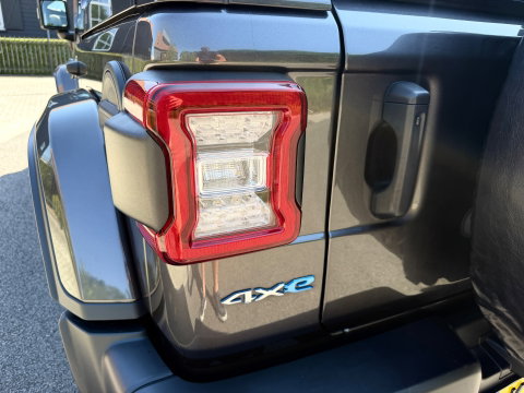 Jeep Wrangler UNLIMITED Jeep Wrangler 380 Unlimited/Sahara 2.0 PHEV Softtop AWD 4x4 Leer Navi Led-Xenon