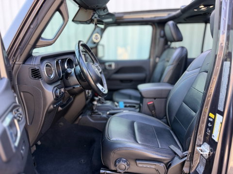 Jeep Wrangler UNLIMITED Jeep Wrangler 380 Unlimited/Sahara 2.0 PHEV Softtop AWD 4x4 Leer Navi Led-Xenon