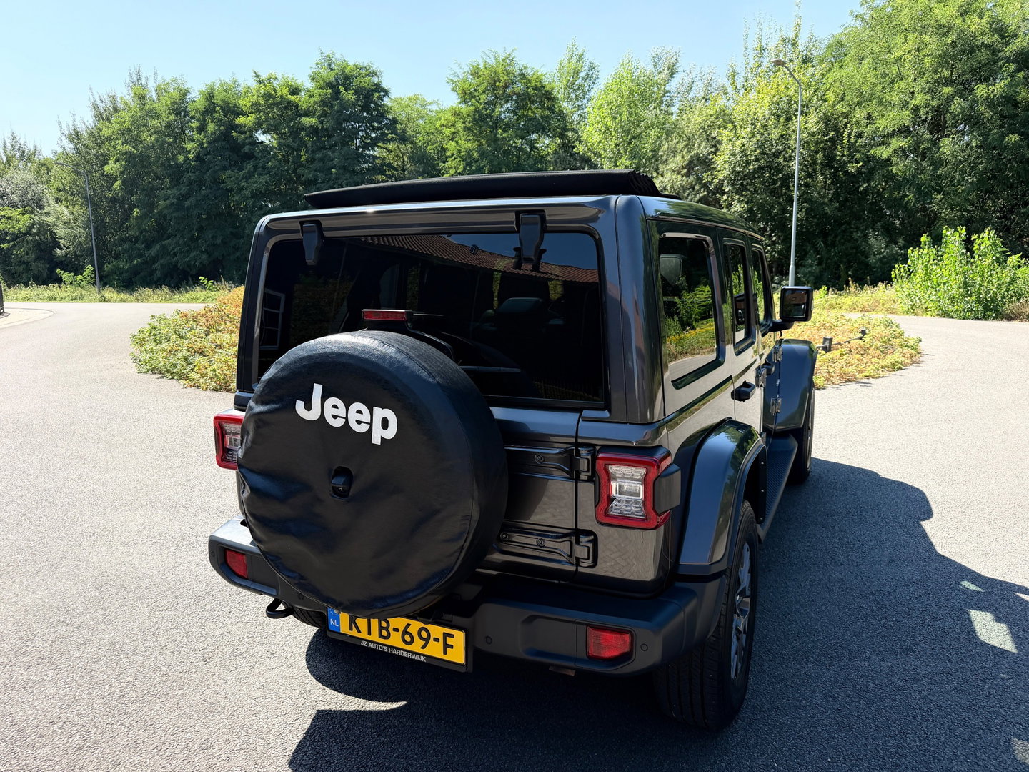 Jeep Wrangler UNLIMITED Jeep Wrangler 380 Unlimited/Sahara 2.0 PHEV Softtop AWD 4x4 Leer Navi Led-Xenon