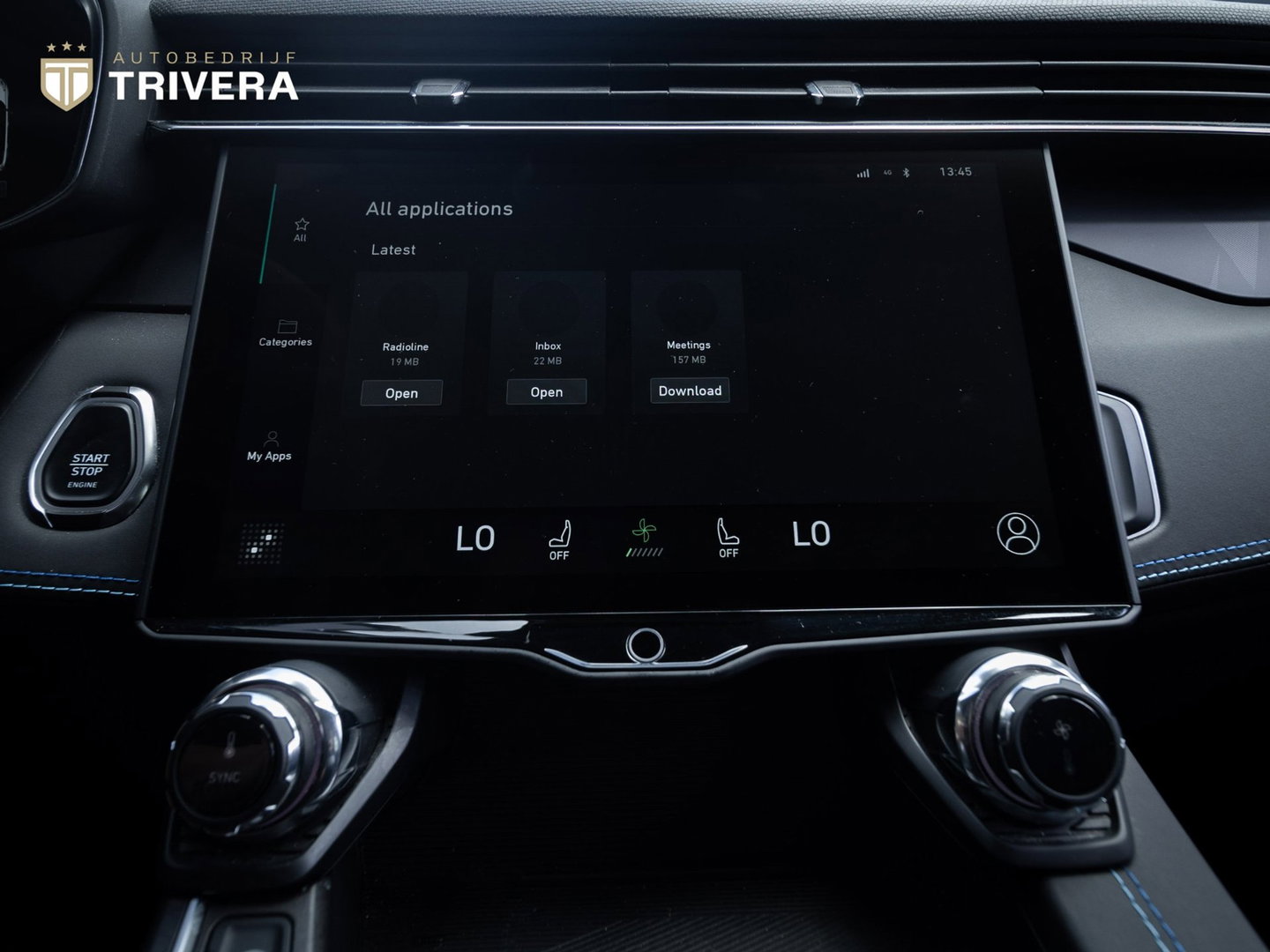 Lynk & Co 01 Lynk & Co 01 1.5 l SoH 96% l PANO l 360°camera l INFINITY Sound l Zwrt Hemel l 1ste eig. l BTW Auto l CARPLAY