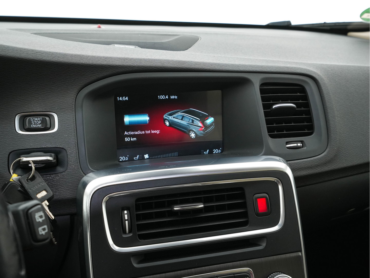 Volvo V60 2.4 D6 Twin Engine Summum Aut. *PANO | LEATHER | XENON | ADAPTIVE-CRUISE | HARMAN/KARDON | BLIS | MEMORY-PACK | HEATED-COMFORTSEATS | CAMERA | PRIVACY-GLASS | NAVI-FULLMAP | ECC | PDC | 17''ALU | TOWBAR*