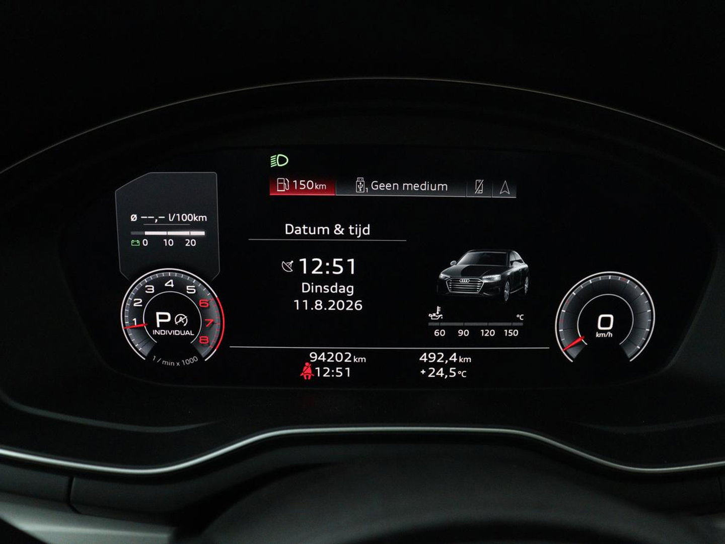 Audi A4 Limousine 35 TFSI Launch edition Business | Cruise controle | Navigatie | Carplay | Sfeerverlichting | Drive select | Virtueel dashboard | Parkeersensoren
