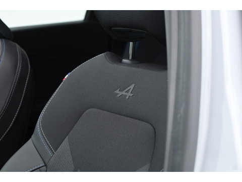 Renault Captur 1.6 E-Tech full hybrid 145 esprit Alpine | Pano | Harman Kardon | 360cam | Adapt. Cruise | Stoel- Stuurverw. | Apple CarPlay