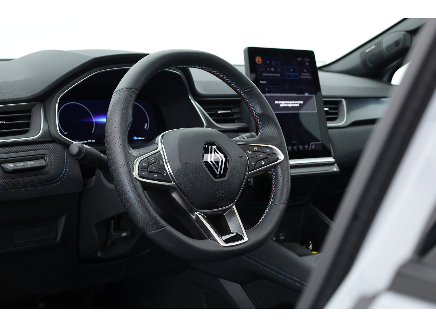 Renault Captur 1.6 E-Tech full hybrid 145 esprit Alpine | Pano | Harman Kardon | 360cam | Adapt. Cruise | Stoel- Stuurverw. | Apple CarPlay