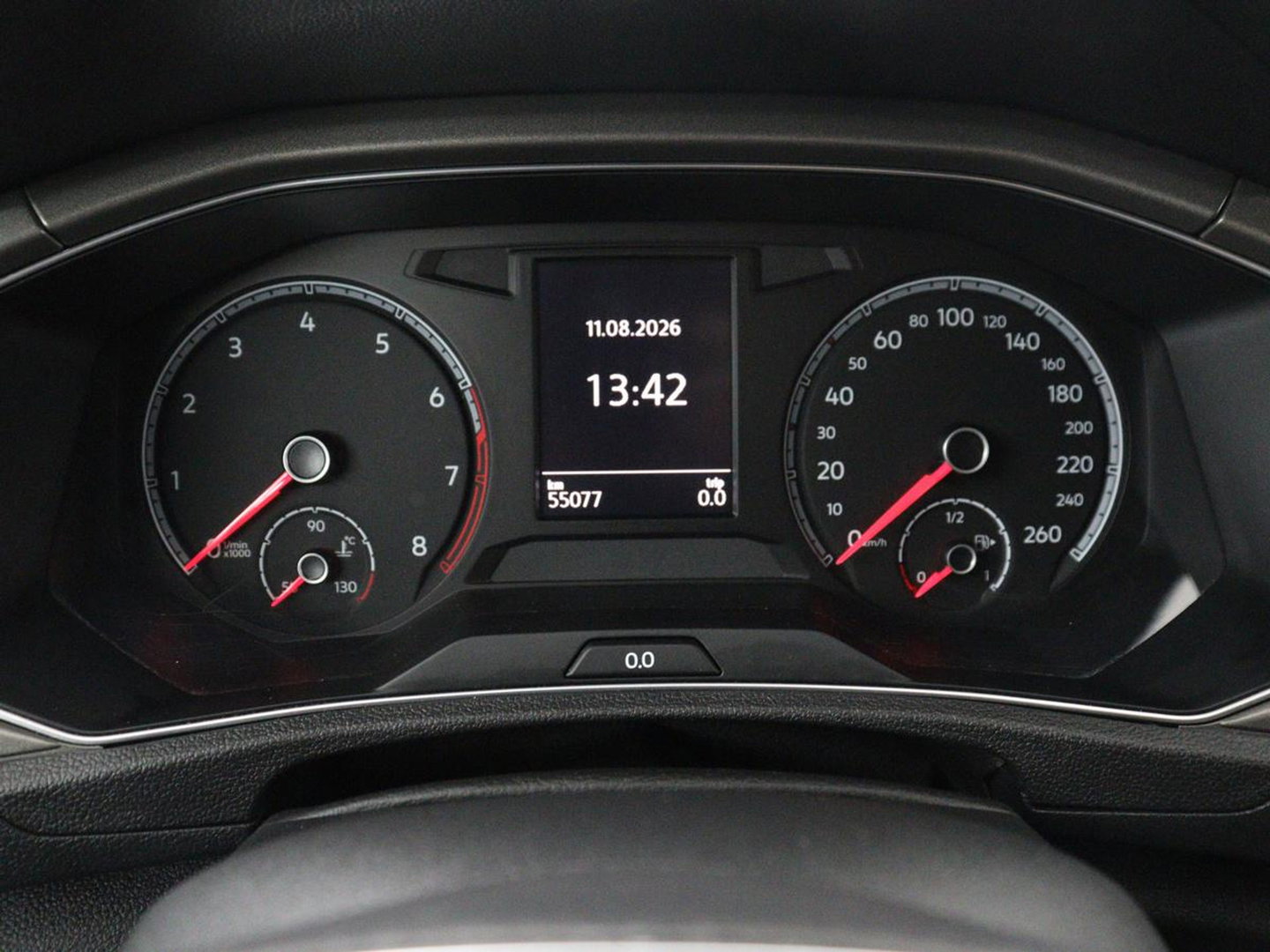 Volkswagen T-Roc 1.5 TSI Sport | Stoelverwarming | Adaptive cruise | Navigatie | Bluetooth | Camera | Park assist | Climate controle | Lane assist | Trekhaak