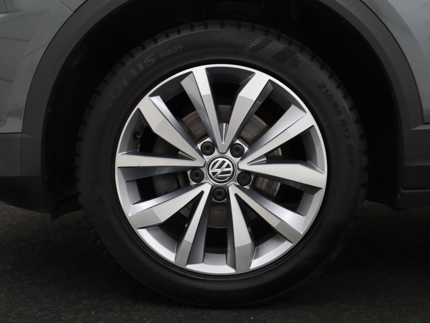 Volkswagen T-Roc 1.5 TSI Sport | Stoelverwarming | Adaptive cruise | Navigatie | Bluetooth | Camera | Park assist | Climate controle | Lane assist | Trekhaak