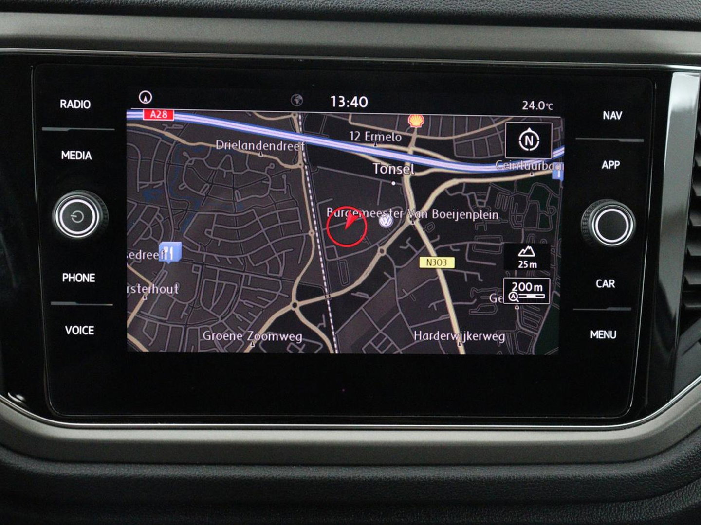 Volkswagen T-Roc 1.5 TSI Sport | Stoelverwarming | Adaptive cruise | Navigatie | Bluetooth | Camera | Park assist | Climate controle | Lane assist | Trekhaak