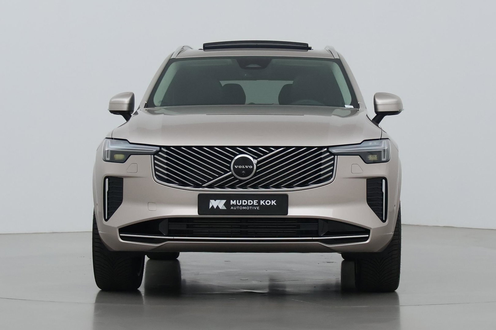 Volvo XC90 T8 Plug-in hybrid Ultra Bright | ACC | Panoramadak | Bowers&Wilkins | 360° Camera | Massage | Head-Up | Trekhaak