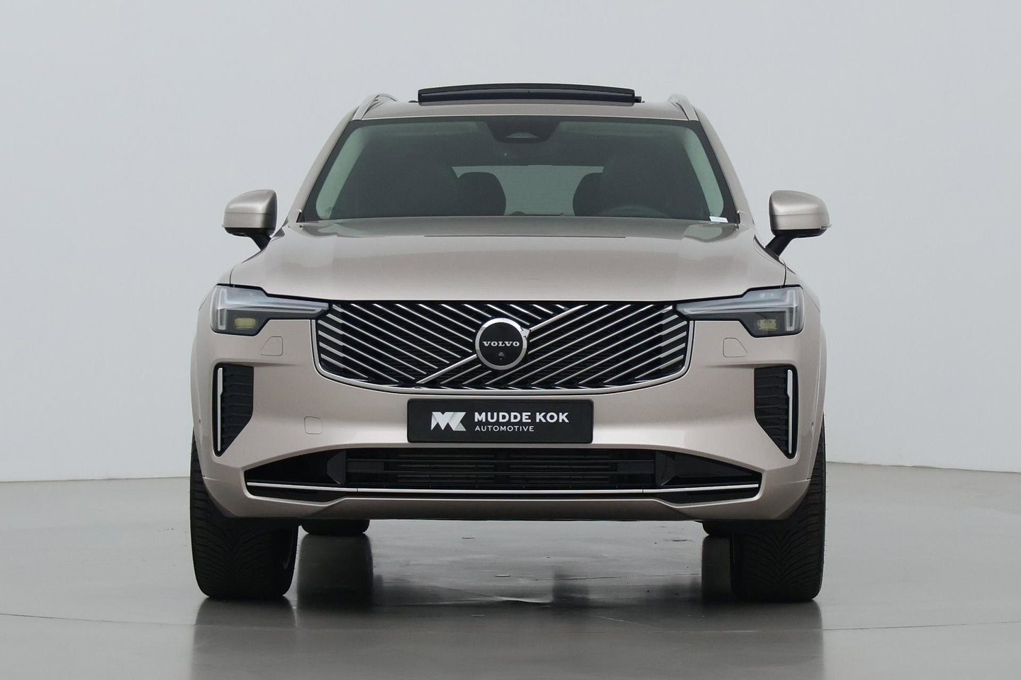 Volvo XC90 T8 Plug-in hybrid Ultra Bright | ACC | Panoramadak | Bowers&Wilkins | 360° Camera | Massage | Head-Up | Trekhaak