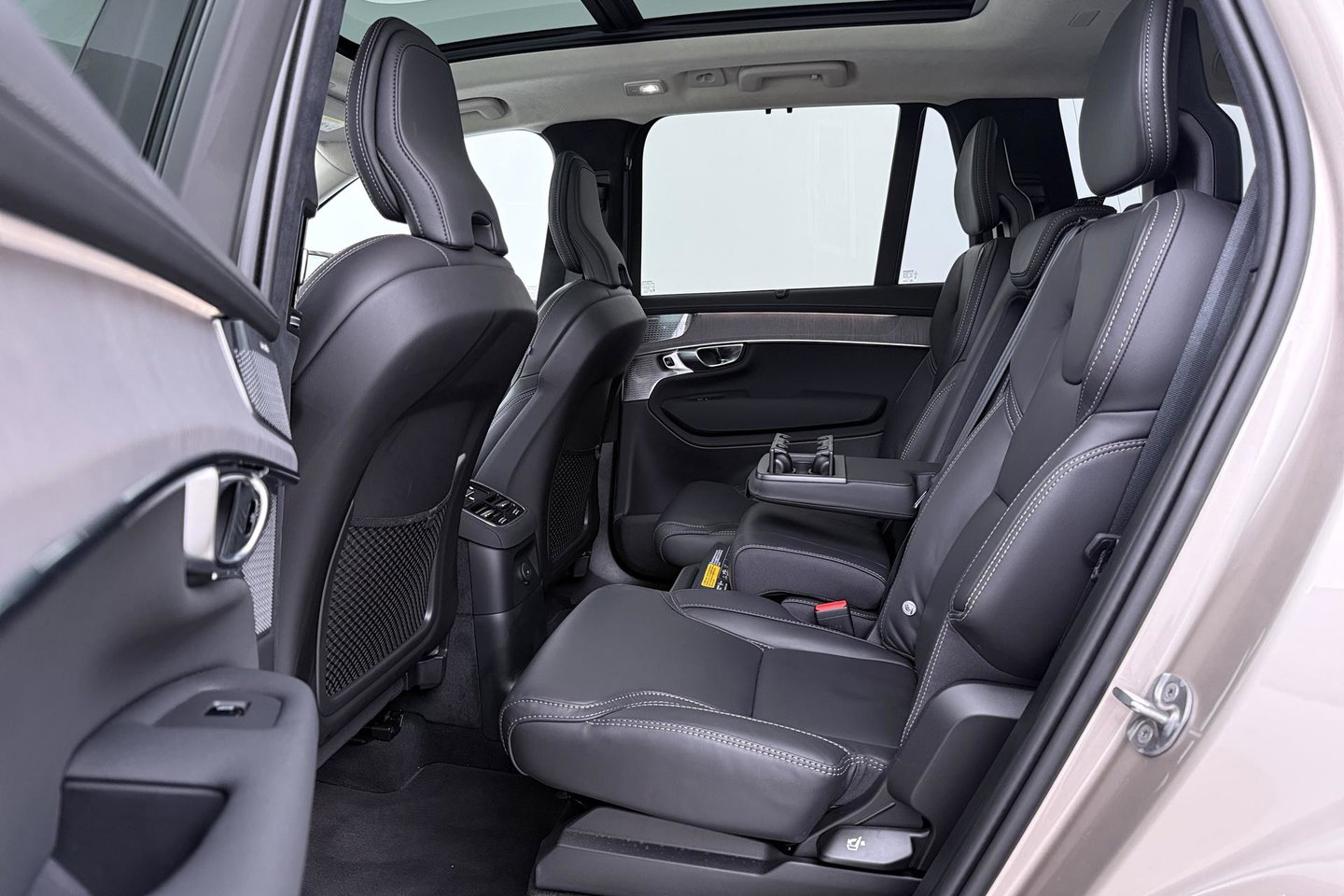 Volvo XC90 T8 Plug-in hybrid Ultra Bright | ACC | Panoramadak | Bowers&Wilkins | 360° Camera | Massage | Head-Up | Trekhaak