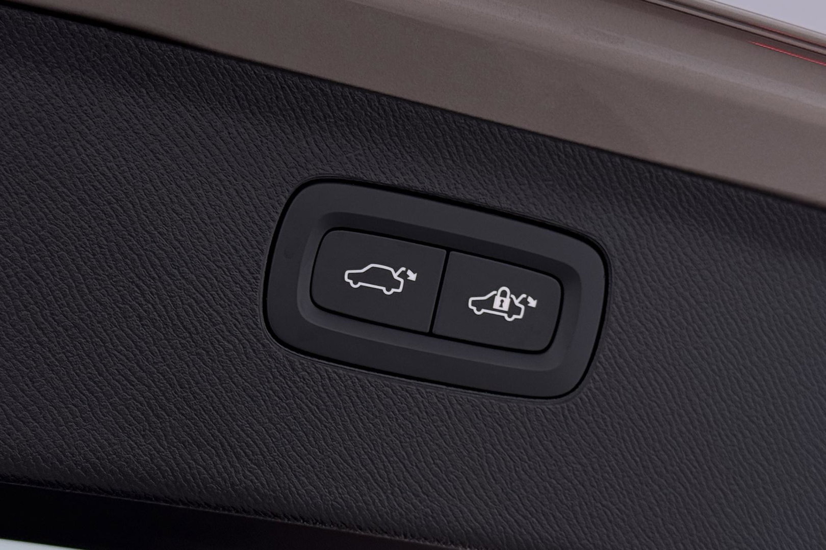 Volvo XC90 T8 Plug-in hybrid Ultra Bright | ACC | Panoramadak | Bowers&Wilkins | 360° Camera | Massage | Head-Up | Trekhaak