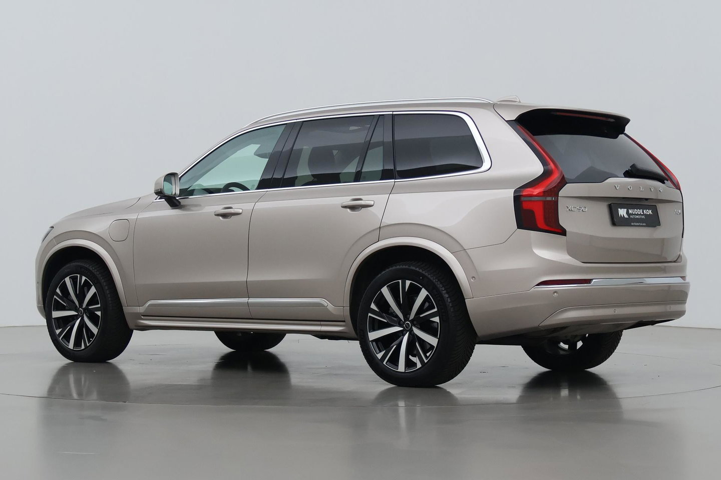 Volvo XC90 T8 Plug-in hybrid Ultra Bright | ACC | Panoramadak | Bowers&Wilkins | 360° Camera | Massage | Head-Up | Trekhaak