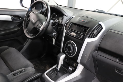 Isuzu D-Max 1.9 Extended Cab AUTOMAAT 3500KG TREKHAAK EURO 6