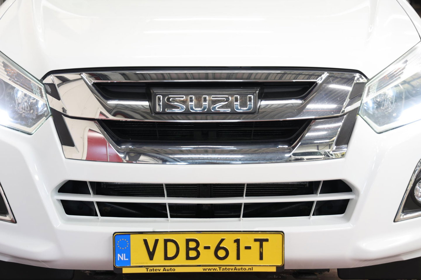 Isuzu D-Max 1.9 Extended Cab AUTOMAAT 3500KG TREKHAAK EURO 6