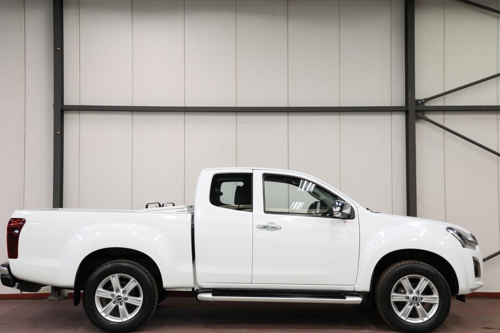 Isuzu D-Max 1.9 Extended Cab AUTOMAAT 3500KG TREKHAAK EURO 6