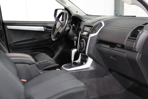 Isuzu D-Max 1.9 Extended Cab AUTOMAAT 3500KG TREKHAAK EURO 6