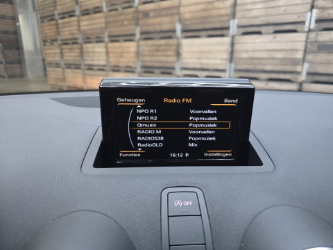Audi A1 Sportback 1.0 TFSI Adrenalin Two Tone Navigatie Cruise Airco 17"LM