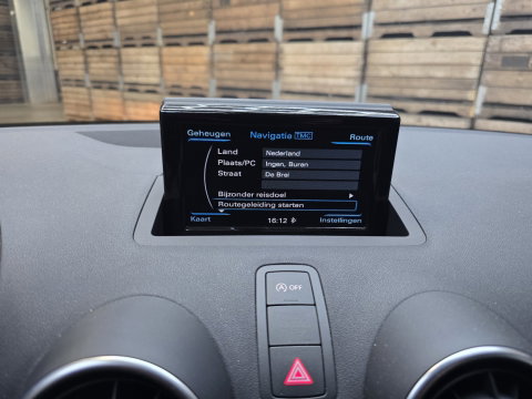 Audi A1 Sportback 1.0 TFSI Adrenalin Two Tone Navigatie Cruise Airco 17"LM