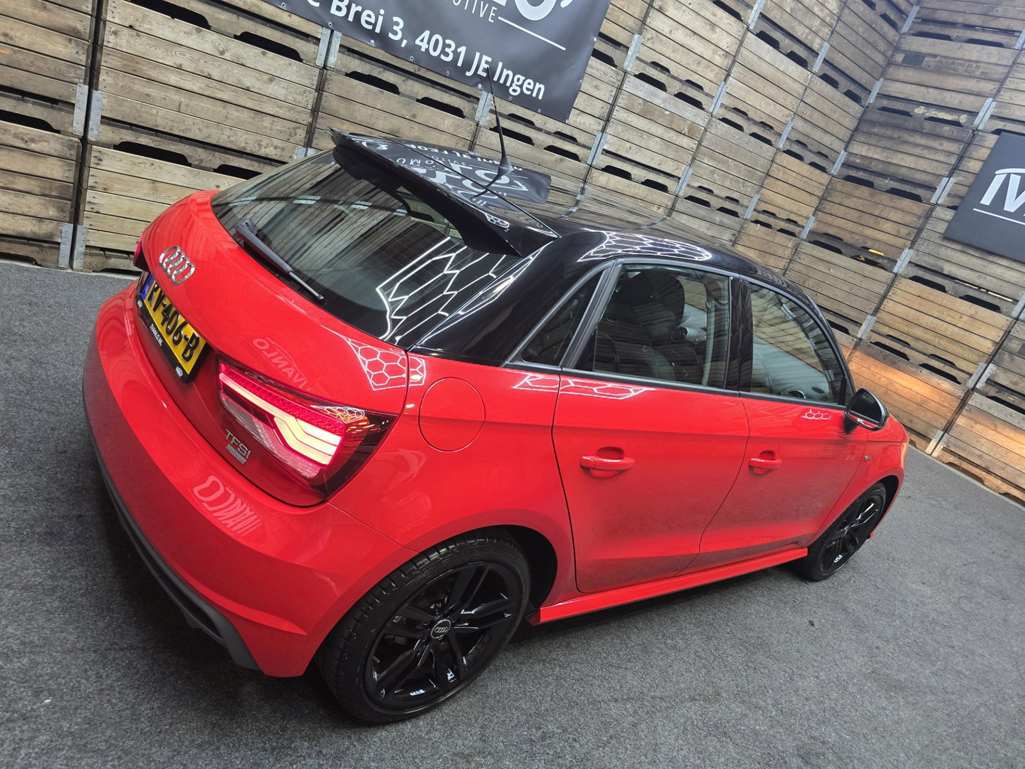 Audi A1 Sportback 1.0 TFSI Adrenalin Two Tone Navigatie Cruise Airco 17"LM