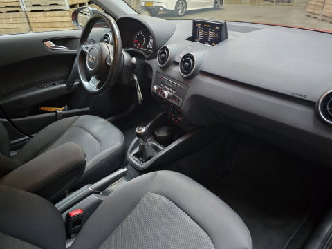 Audi A1 Sportback 1.0 TFSI Adrenalin Two Tone Navigatie Cruise Airco 17"LM