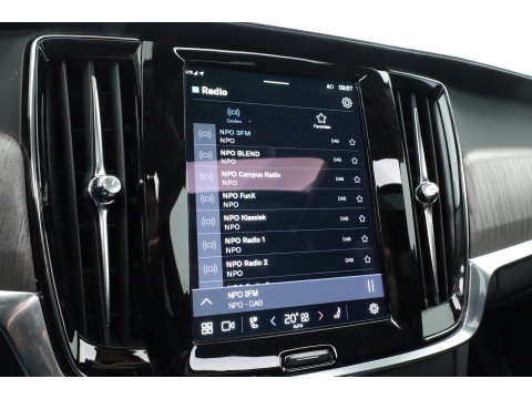 Volvo V90 2.0 T6 Plug-in hybrid AWD Ultimate Bright | Long Range | Pano | 360 Cam | Stoel ventilatie | ACC | Blis | H&K Audio |