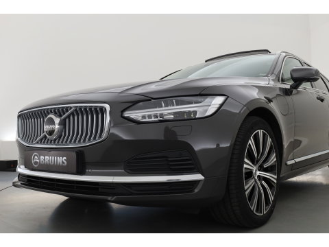 Volvo V90 2.0 T6 Plug-in hybrid AWD Ultimate Bright | Long Range | Pano | 360 Cam | Stoel ventilatie | ACC | Blis | H&K Audio |