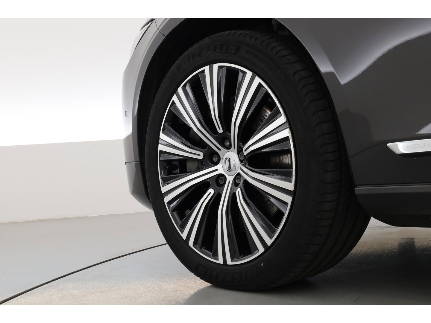 Volvo V90 2.0 T6 Plug-in hybrid AWD Ultimate Bright | Long Range | Pano | 360 Cam | Stoel ventilatie | ACC | Blis | H&K Audio |