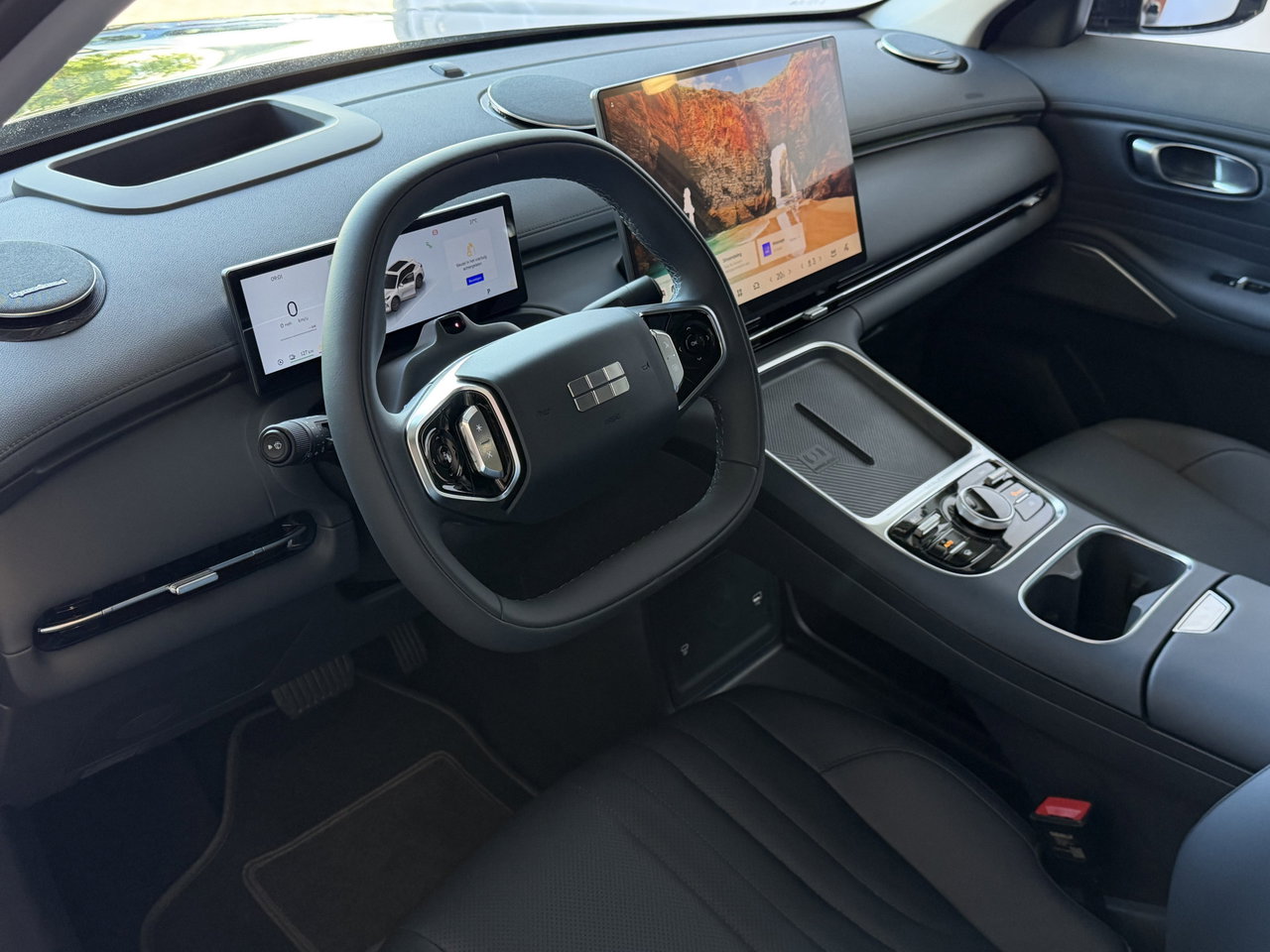Geely Starray EM-i