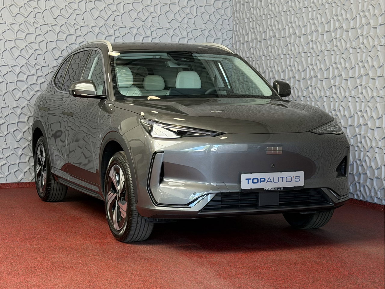 Geely E5