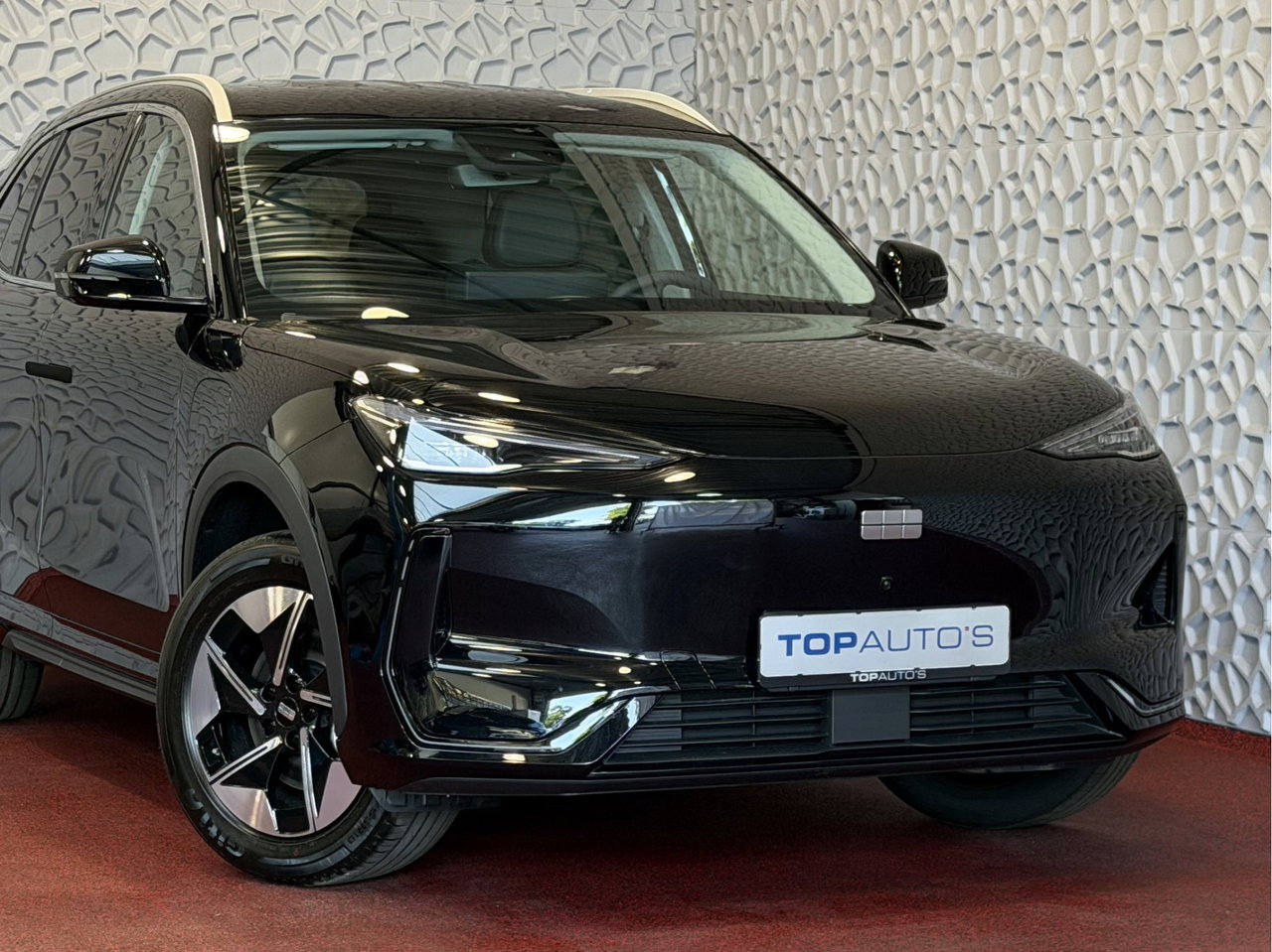 Geely E5