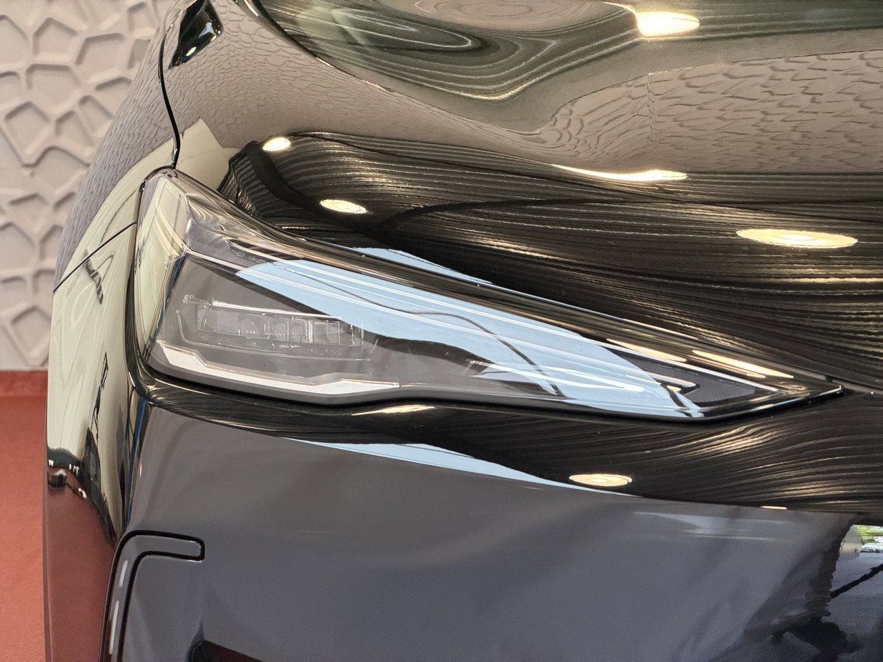 Geely E5