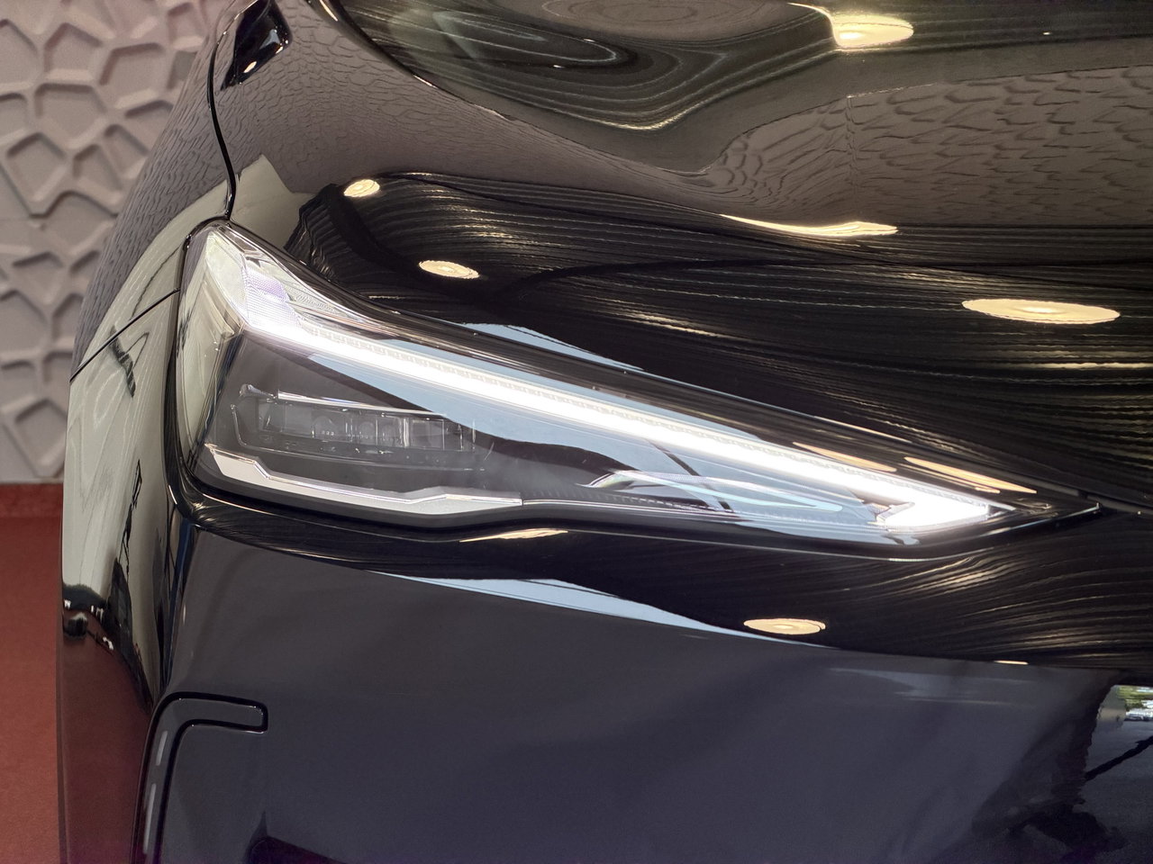 Geely E5