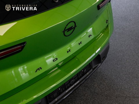 Opel Mokka-e GS Line 50-kWh 11kw bl. l SoH 100% l CAM l NAVI l BTW Auto l Climate l CARPLAY l Zo goed als nieuw l zeer lage KM