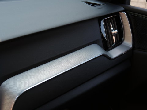 Volvo XC60 T8 R-DESIGN/ PANORAMADAK/ 360° CAMERA/ HEAD-UP/ H&K AUDIO/ TREKHAAK