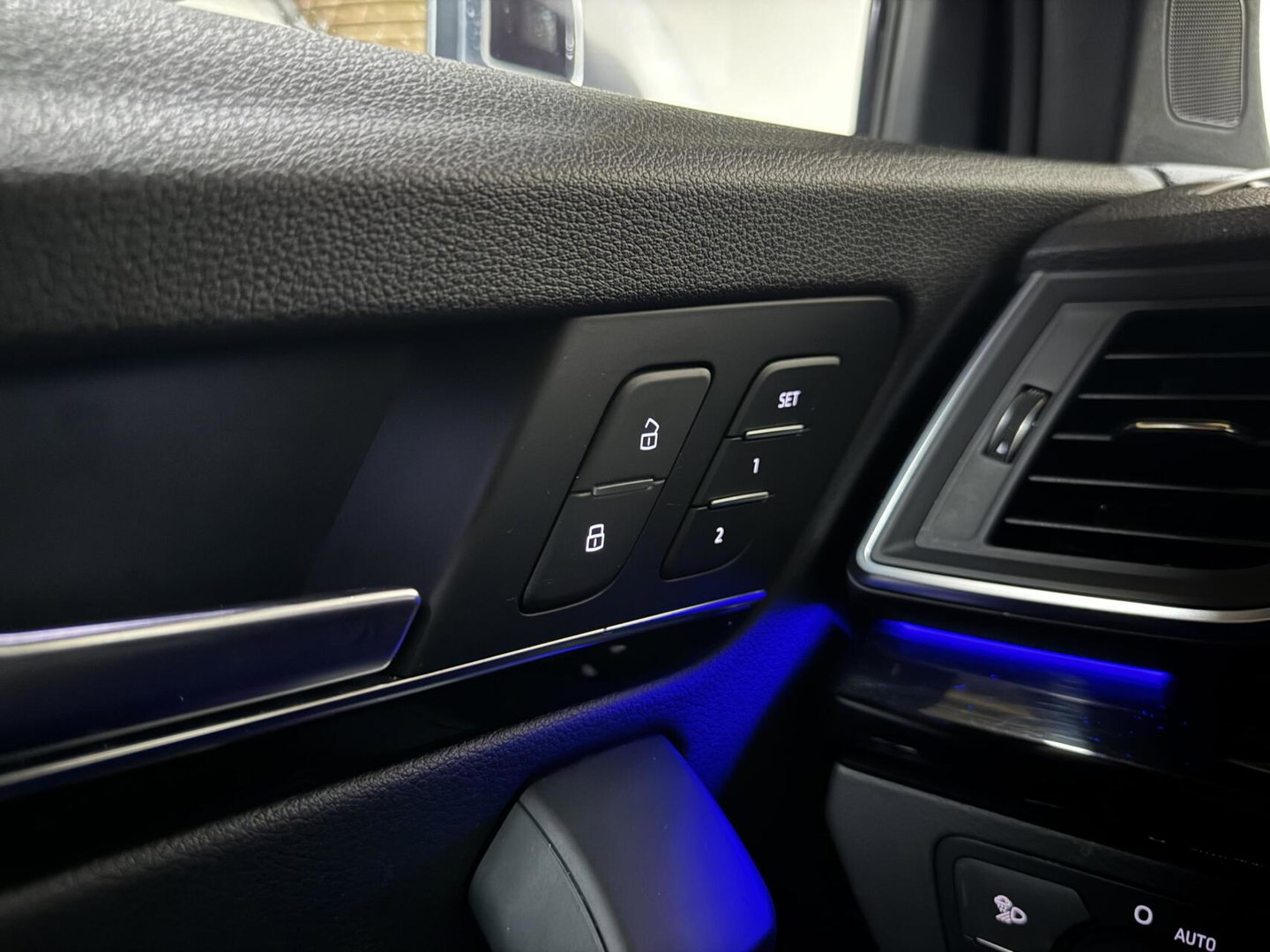 Audi SQ5 3.0 TFSI SQ5 Quattro Pano RS-Seat Luchtvering B&O HUD Trekh.