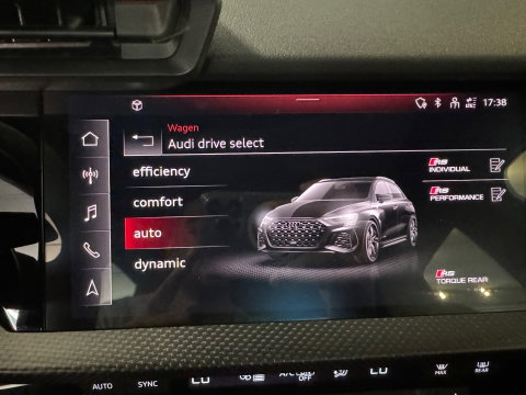 Audi RS3 Sportback 2.5 TFSI quattro Pano|HuD|Keyless|Memory|B&O|Sfeer