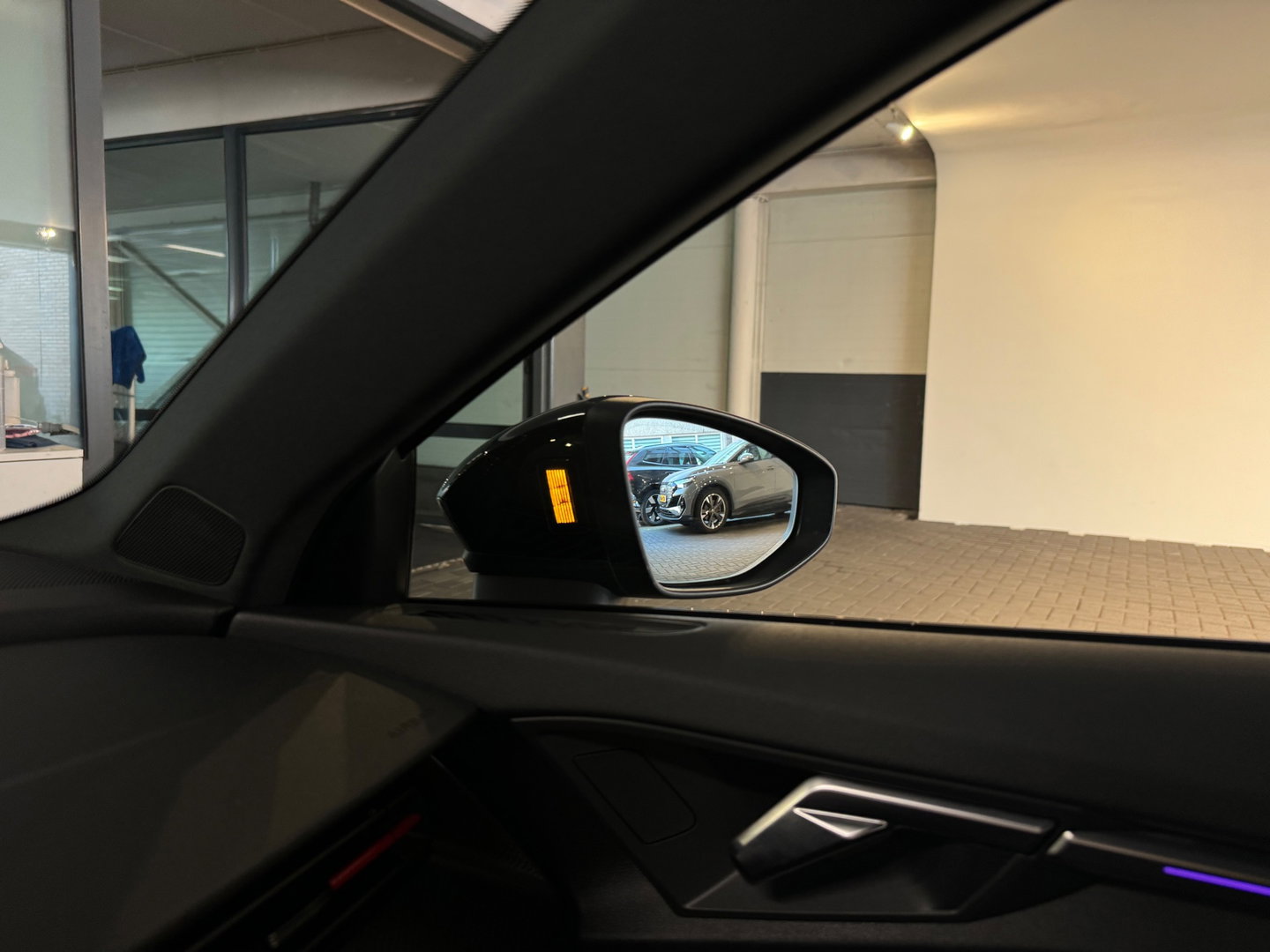 Audi RS3 Sportback 2.5 TFSI quattro Pano|HuD|Keyless|Memory|B&O|Sfeer