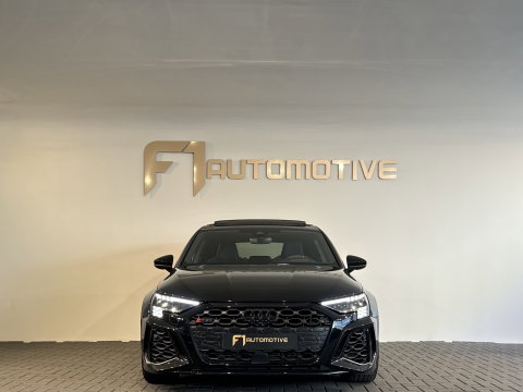 Audi RS3 Sportback 2.5 TFSI quattro Pano|HuD|Keyless|Memory|B&O|Sfeer