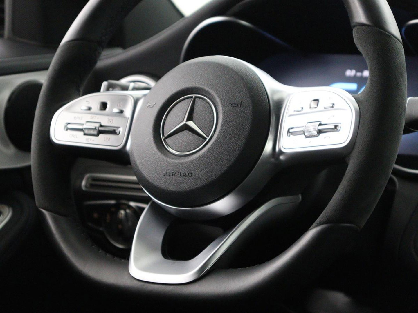 Mercedes-Benz C-Klasse Estate 300 e Business Solution AMG Limited d | SOH 88,2% | Leder/alcantara | Cruise control | Lane assist | Elektrische achterklep | 360 camera | Park assist | Carplay | Sfeerverlichting