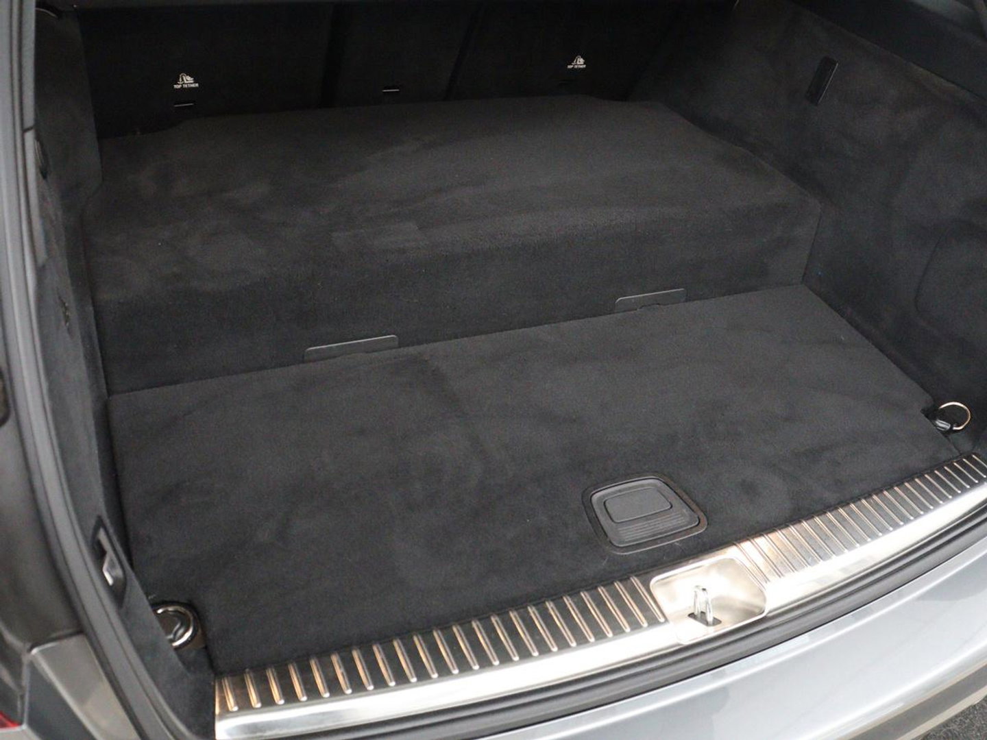 Mercedes-Benz C-Klasse Estate 300 e Business Solution AMG Limited d | SOH 88,2% | Leder/alcantara | Cruise control | Lane assist | Elektrische achterklep | 360 camera | Park assist | Carplay | Sfeerverlichting