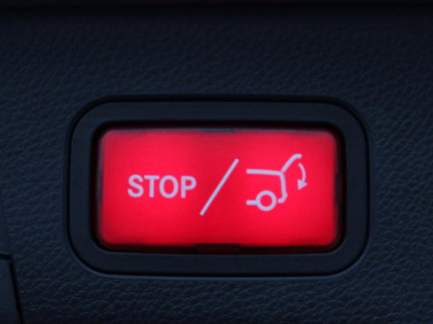 Mercedes-Benz C-Klasse Estate 300 e Business Solution AMG Limited d | SOH 88,2% | Leder/alcantara | Cruise control | Lane assist | Elektrische achterklep | 360 camera | Park assist | Carplay | Sfeerverlichting
